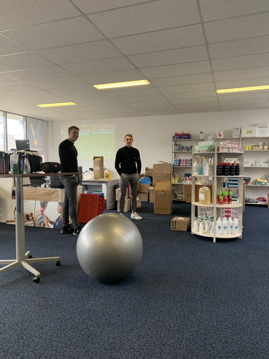 Steeds meer particulieren weten ons te vinden.
Waar? Industrieweg 10 in Meppel !! medigros.nl