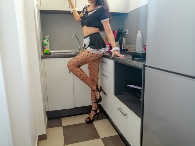 Do you want me to be your maid? Follow me on OF for free 🍀 Link in bio 😍 https://t.co/EAdO9Byayc<a href="/tag/mvsales"class="tags"><span>#mvsales</span></a>