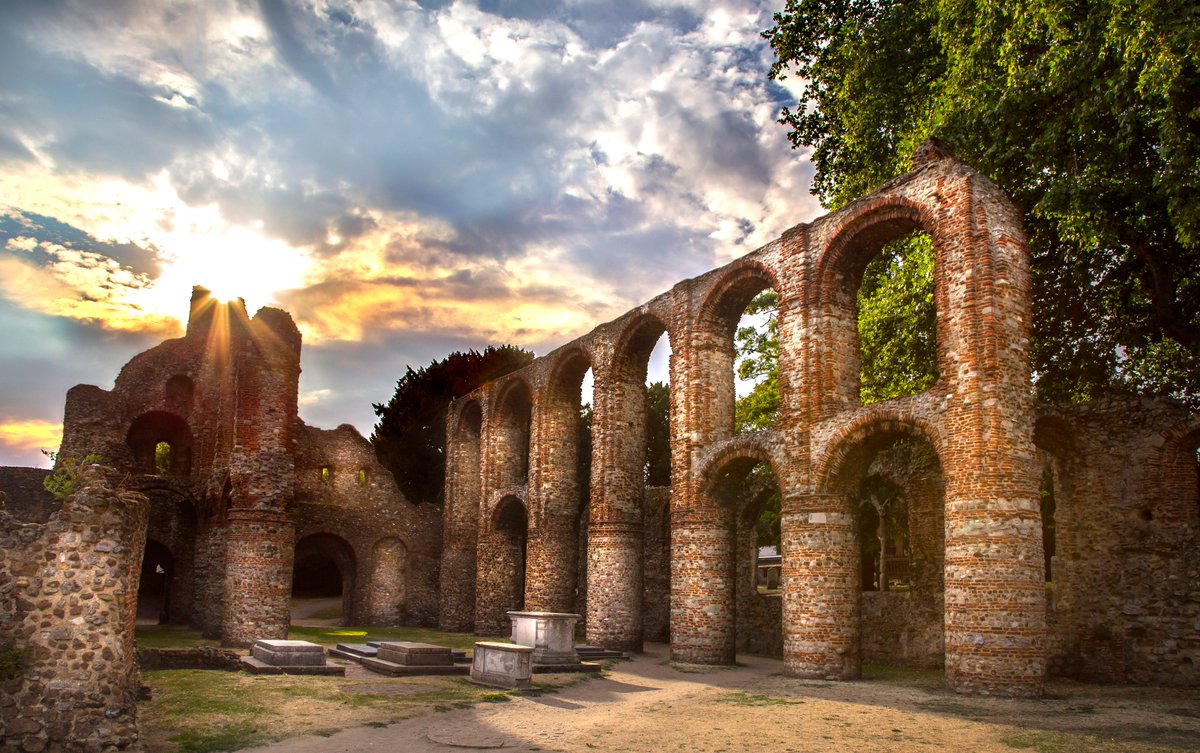 N is for Normans. The Castle remains the Normans' biggest footprint on present day Colchester, but did you know St Botolph's Abbey was also built by them? The ruins are available to explore during daylight hours in  #Lockdown2. #AtoZofLockdownColchester |  https://www.visitcolchester.com/things-to-do/st-botolphs-priory-colchester-p1190481