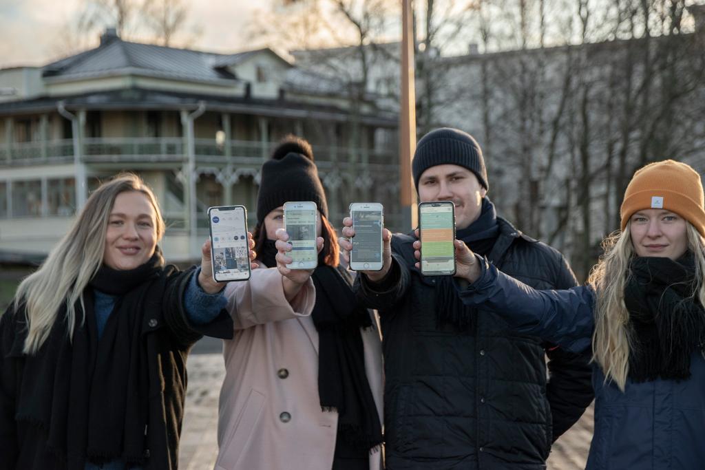 Nordea_Aspa's tweet photo. Palvelemme teitĂ€ some-kanavissa ma-pe 8-20 ja la 10-16. Voit olla yhteydessĂ€ meihin yleisissĂ€ pankkiasioissa TwitterissĂ€, Facebookissa, Instagramissa, Snapchatissa ja Jodelissa. Tarjolla myös vinkkejĂ€ oman talouden hallintaan. Otahan seurantaan ja tule juttusille! đ€© #someaspa https://t.co/2J9Eg7vv7B