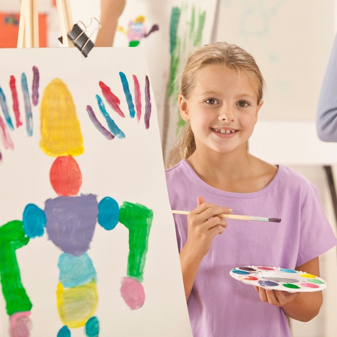tier1creatives's tweet photo. One of the many benefits a child can gain from painting is:

✅ help kids learn sizes, shapes, patterns, &amp; designs. All critical aspects of their curriculum during the pre-school years &amp; beyond!

#arteducation #thearts #droppinggems #creativekids #activtiesforkids https://t.co/mqdRY8QLVY
