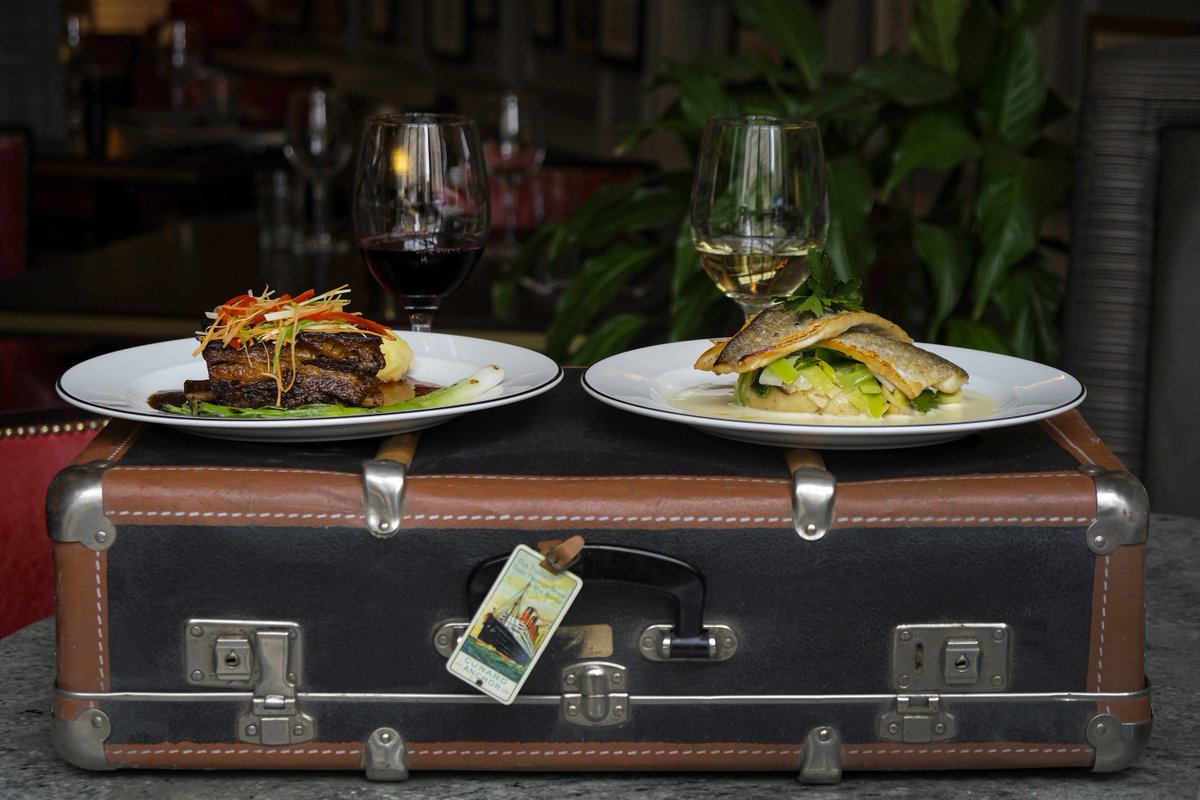 We're getting in the xmas spirit early this year so we've decided to give away........... (drum roll please) 🥁🥁  

🍸🎄A VIP 4 COURSE DINNER FOR 2 WITH COCKTAILS 🎄🍸 

To enter simply...

LIKE and SHARE this post
TAG the lucky person you'd bring if you won!