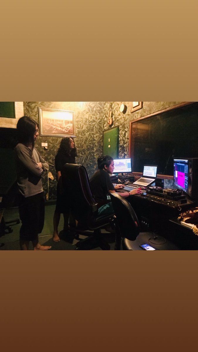 ChikoTM (@chikodjin) on Twitter photo 