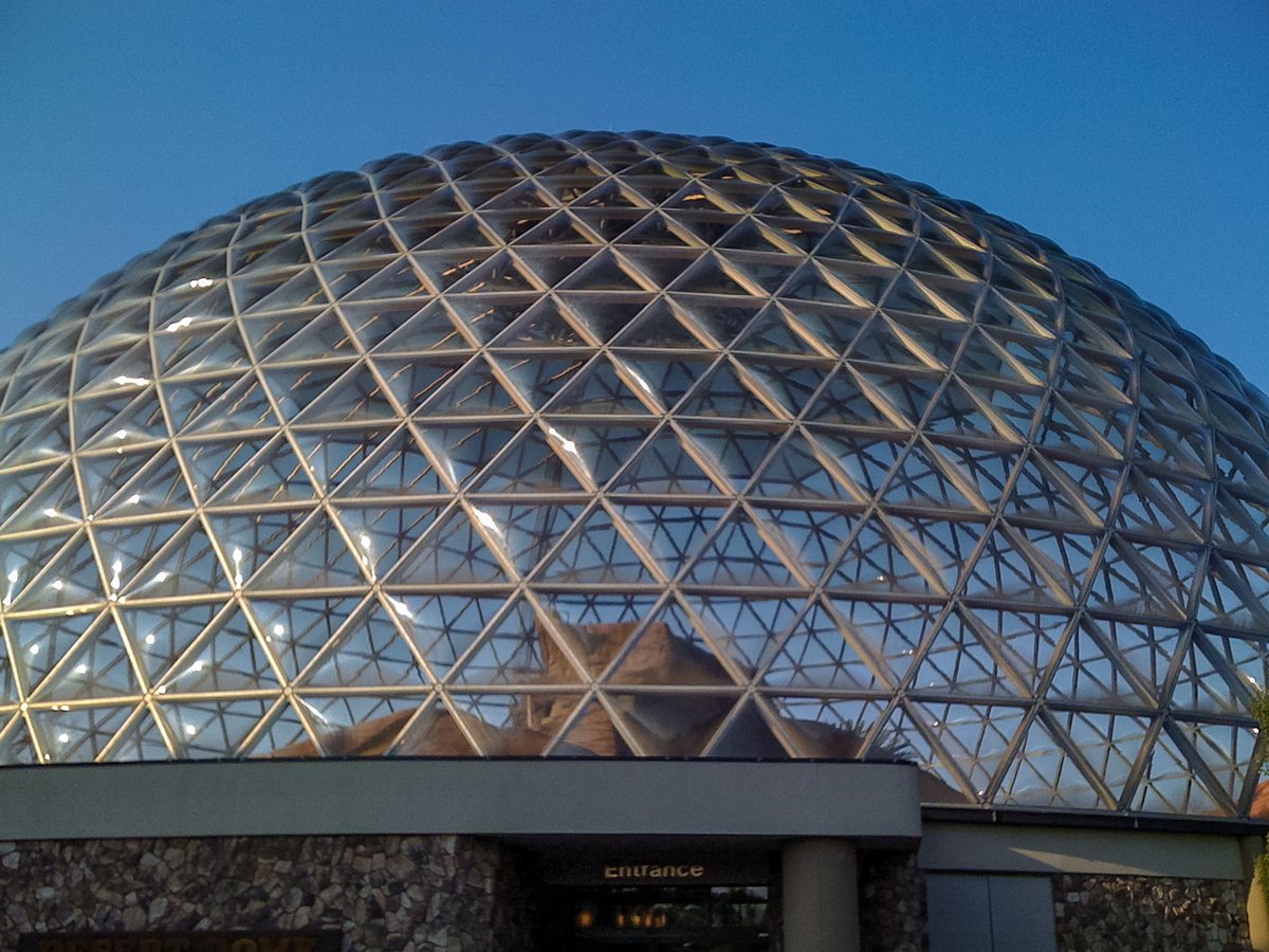 Next let’s visit the Desert Dome at the Omaha Zoo. It’s got animals in it so this may technically not qualify as a conservatory. But I don’t care, it’s a glass dome with some plants under it!