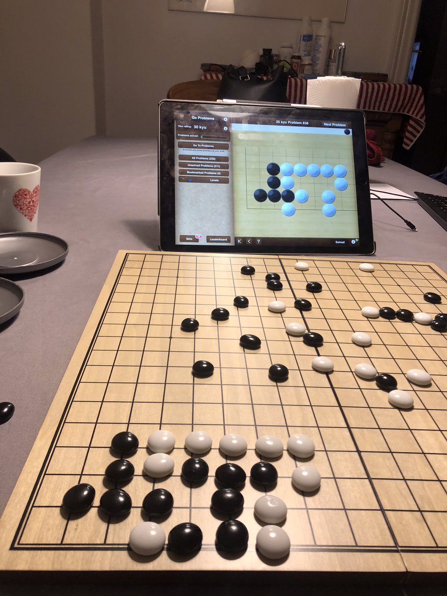 ThomasPrehn's tweet image. Er blevet bidt af dette simple, men også komplekse spil
#gameofgo #goboardgame