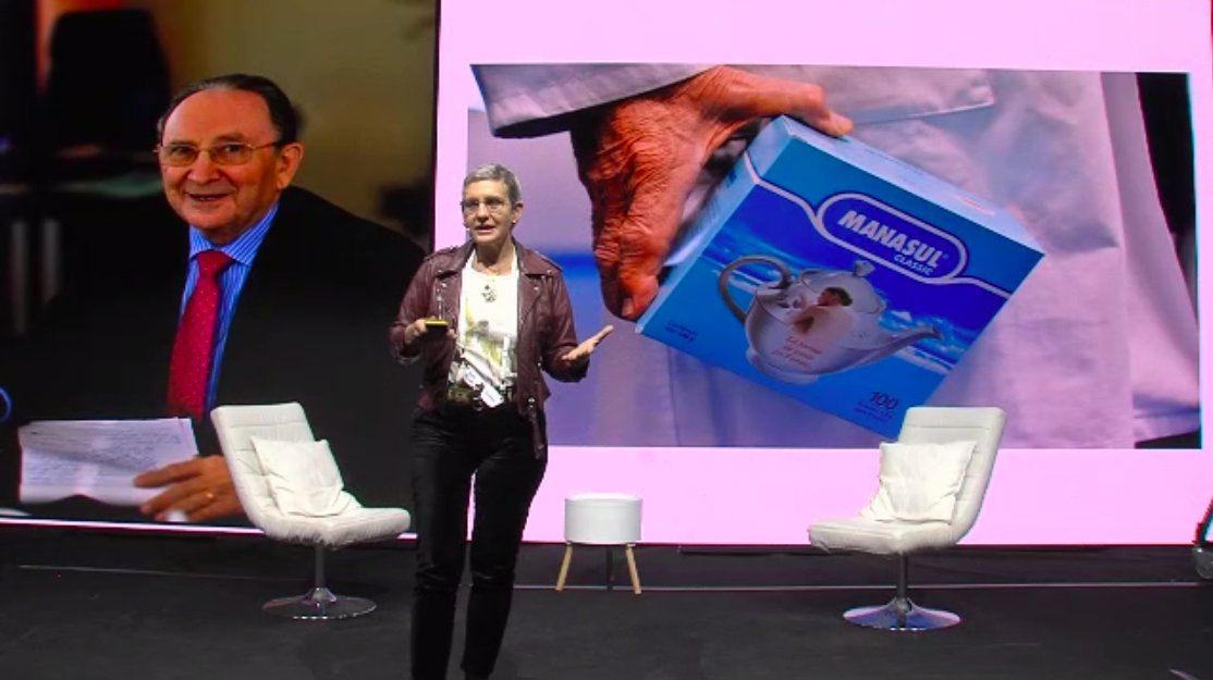 Pharmadus's tweet photo. ¿Sabes dónde empieza la historia de @Pharmadus? Nos vamos hasta 1965 con 'Infusiones La Leonesa'. Nos lo cuenta @Beaescur en #HonestSummit 👇 https://t.co/OPDCAMMnLY