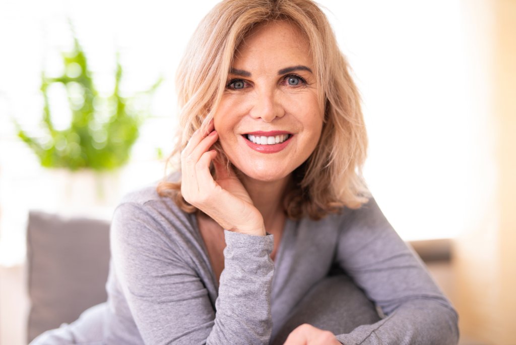 arnold_almonte's tweet photo. Over 5,000 surgeries and counting! Call The Almonte Center for Facial Cosmetic Surgery today at 916-771-2062 to get started on your DREAM look. https://t.co/G8TyNEsmsY