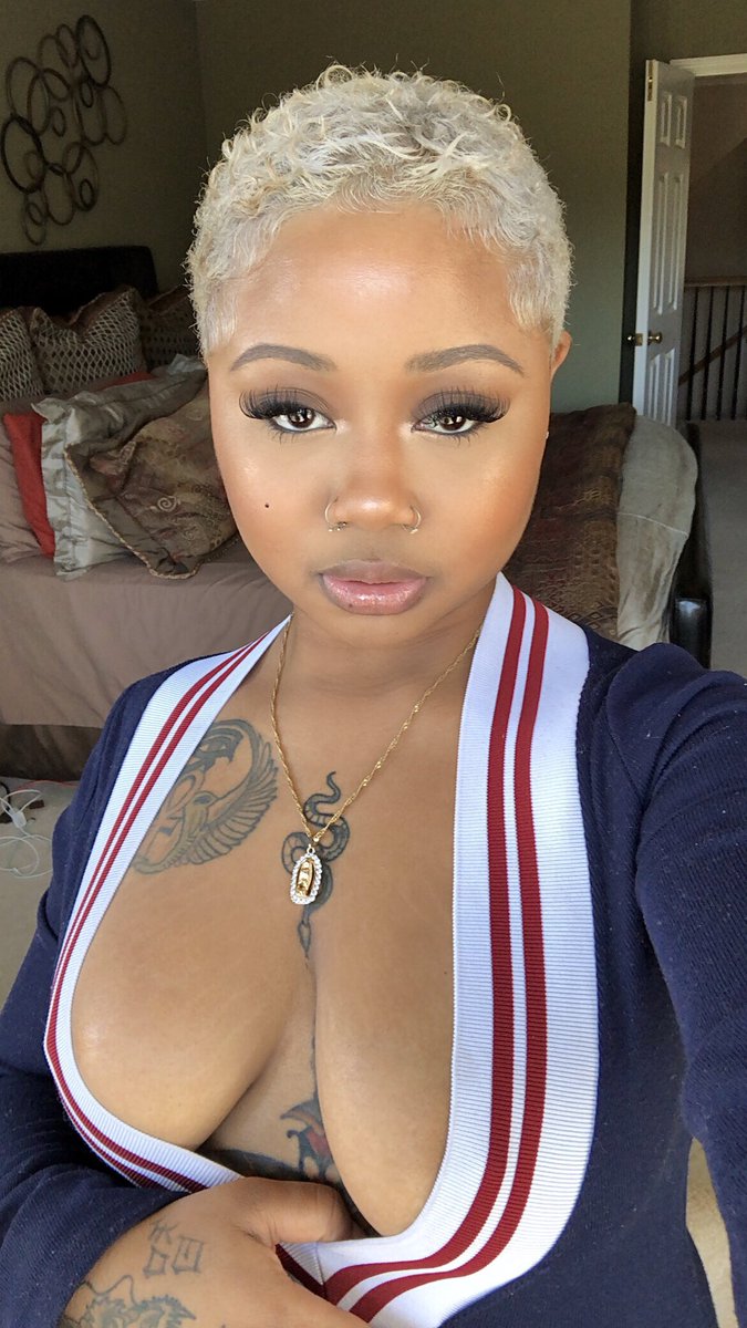 dominiquemeshal's tweet image. It’s the natural titties for me😩