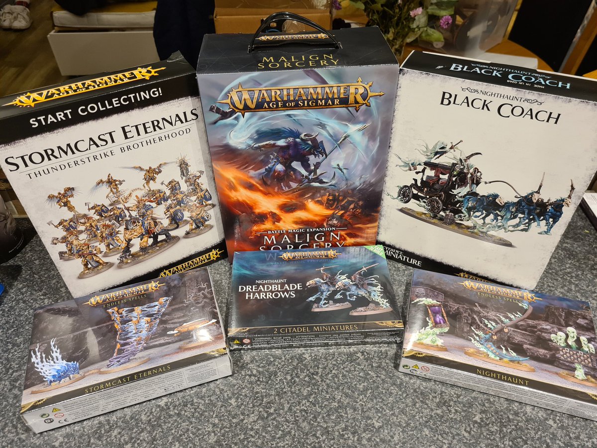 Thank you, @WaylandGames 🥰💖

#warhammer #warhammerfantasy #ageofsigmar #WarhammerCommunity #stormcasteternals #nighthaunt #malignsorcery #citadelpaints #battletome #twothincoats #miniatures #miniaturepainting #waylandgames