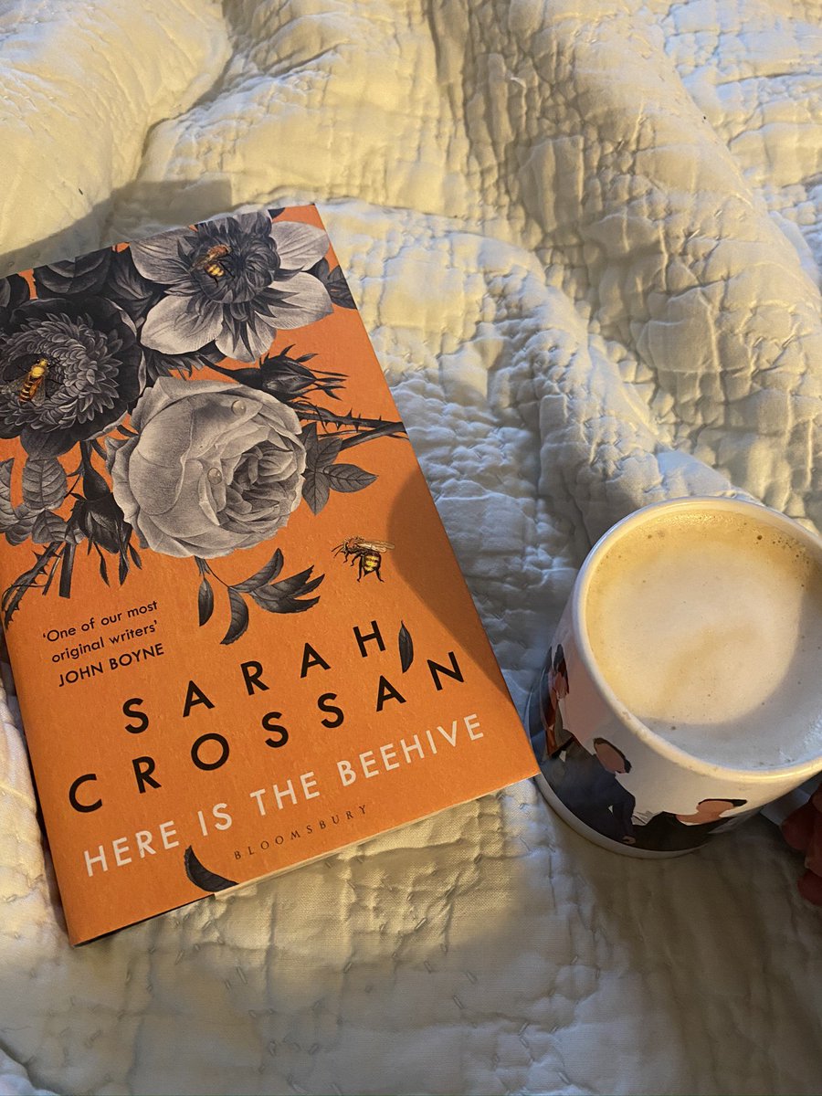Thread of my year in books August 2020The Tradition - Jericho BrownReasons to Stay Alive - Matt Haig (re-read)Here is the Beehive - Sarah Crossan