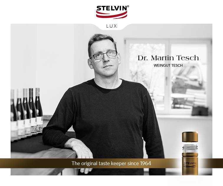 "For us, the closure solution is crucial to the winemaking process. We chose STELVIN®LUX for our wines and we are absolutely happy with it. Its technical performances and design options are perfect for our dry Rieslings." Martin Tesch, <a href="/Weingut_Tesch/">Weingut Tesch</a>, Germany