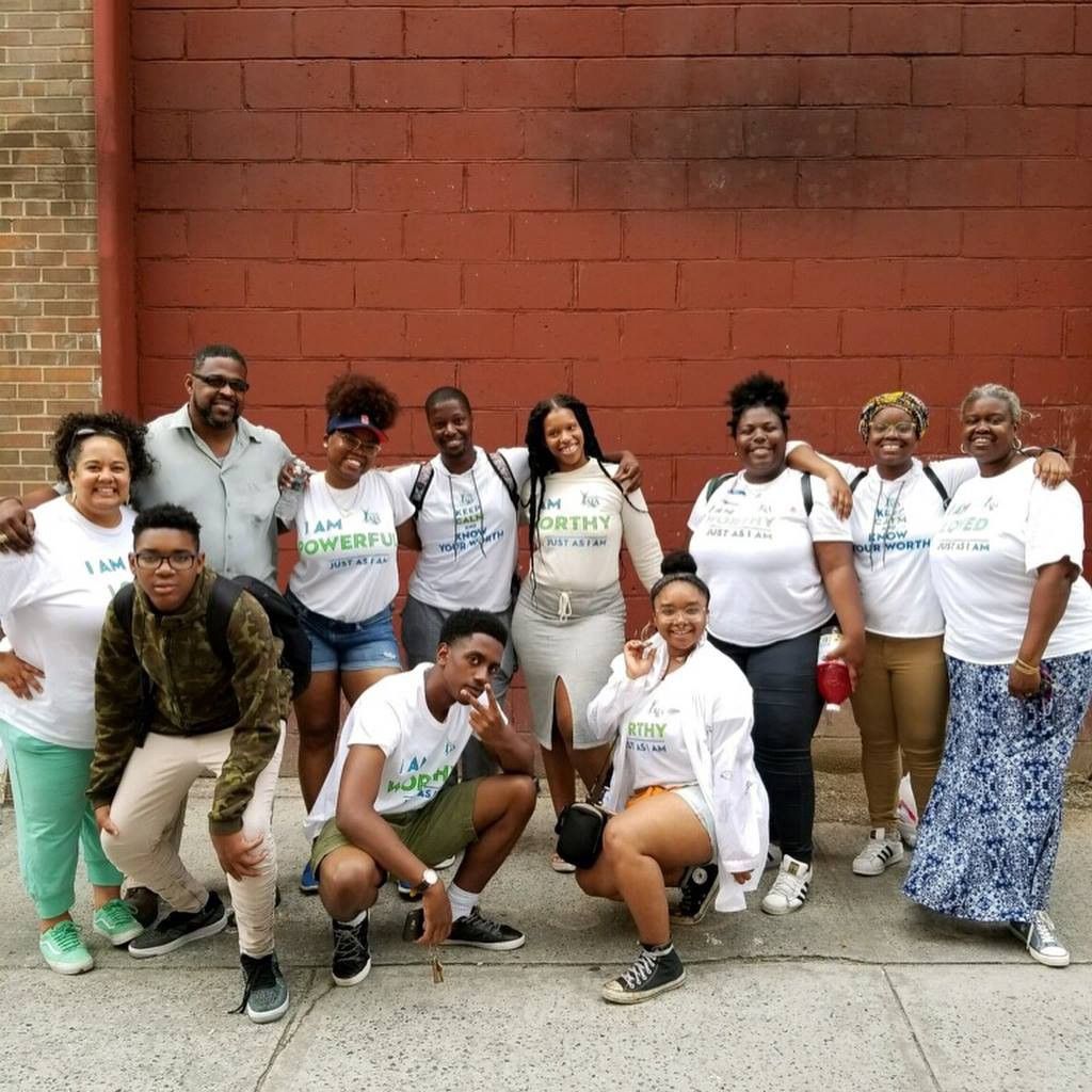 Make a Mark tweet media