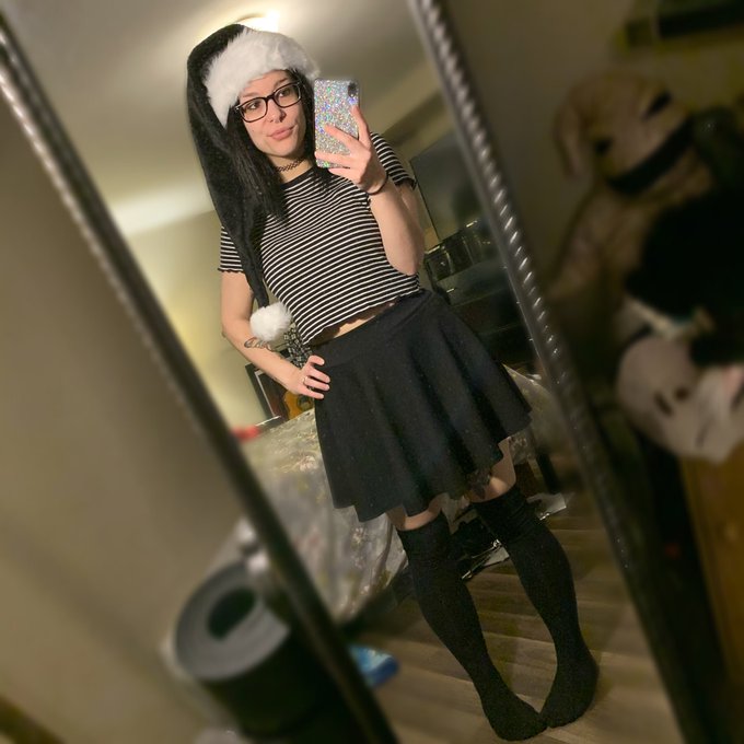 @daydrems02 I dressed up as a friggin cute elf for her and everything. 😩😅🤦🏻&zwj;♀️ But we movin on! https://t<a class="tags" target="_blank" title="On Twitter" href="/?out=eyJ0eXAiOiJKV1QiLCJhbGciOiJIUzUxMiJ9.eyJpYXQiOjE3MjUxNjI2MDksImlzcyI6InR3cG9ybnN0YXJzLmNvbSIsIm5iZiI6MTcyNTE2MjYwOSwiZXhwIjoxNzU2Njk4NjA5LCJyZWRpcmVjdF91cmwiOiJodHRwczovL3R3aXR0ZXIuY29tL2RheWRyZW1zMDIifQ.WdnvXucHo0LBo73zoMpKYeoc2Lg8BukjPr7hWVqjE_hS-DBfwFLeYNBQCbk1Etq56rNWvVDivdEl_AiOw9UHBA">@daydrems02</a><a href="/tag/bdsm"class="tags"><span>#bdsm</span></a><a href="/tag/kink"class="tags"><span>#kink</span></a>