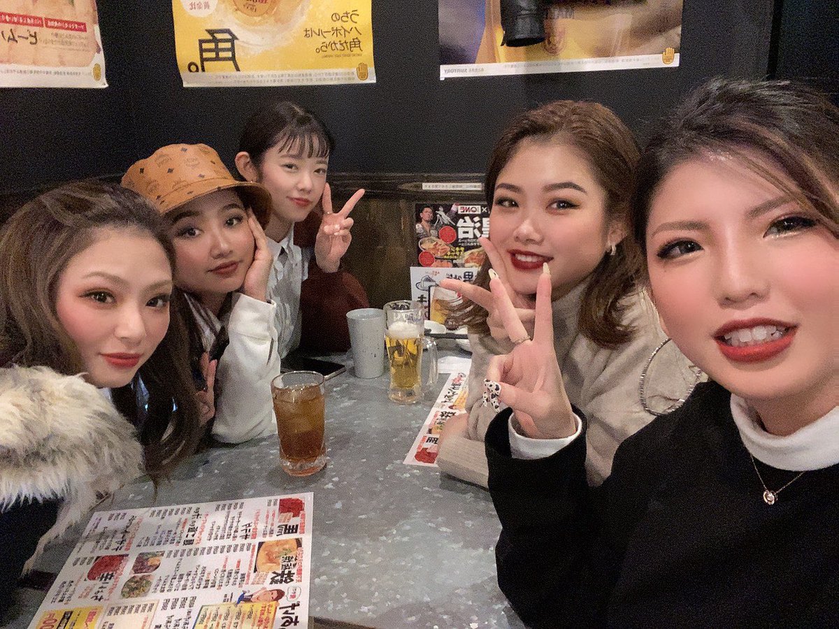 kym_0418's tweet photo. みんなにあいたーーーい
疲れ吹っ飛ばしてぇ https://t.co/AlPbQqECmJ