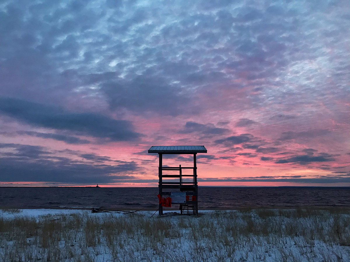 Sunrise 694. Same composition, different day. – bei  Clark Lambros' Beach Park