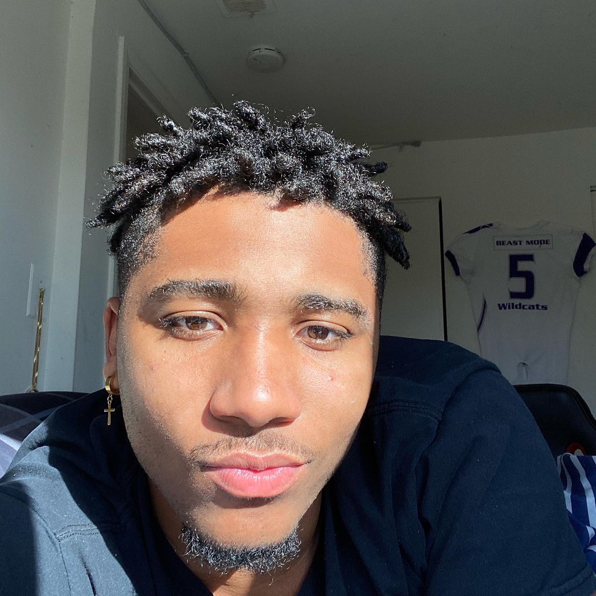 I’ve been gone for to long 🌹