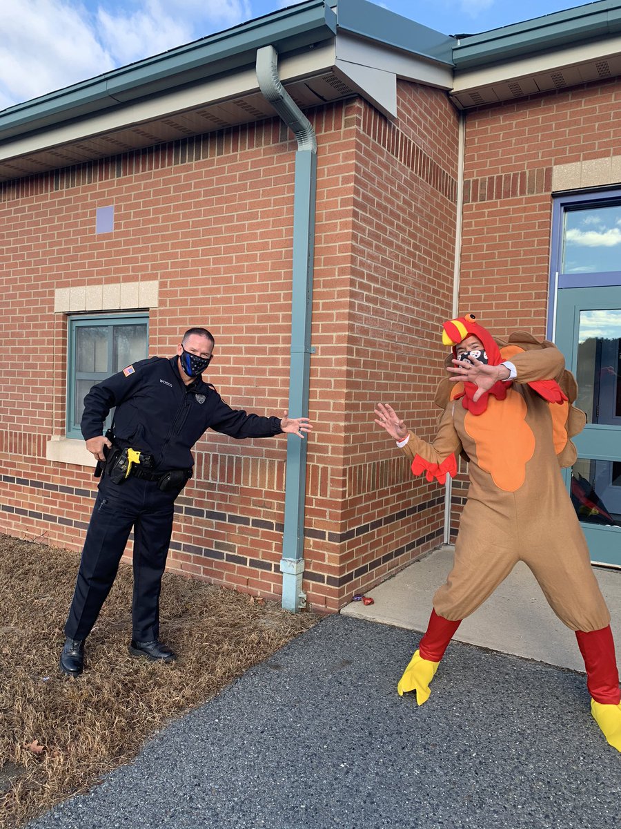 Sam Placentino Elementary tweet media