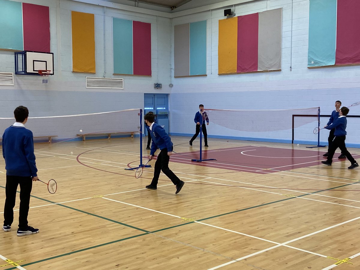 ccbspe's tweet photo. Great fun at lunchtime badminton for first years, organised by TY students. https://t.co/zyUlBd7xpH