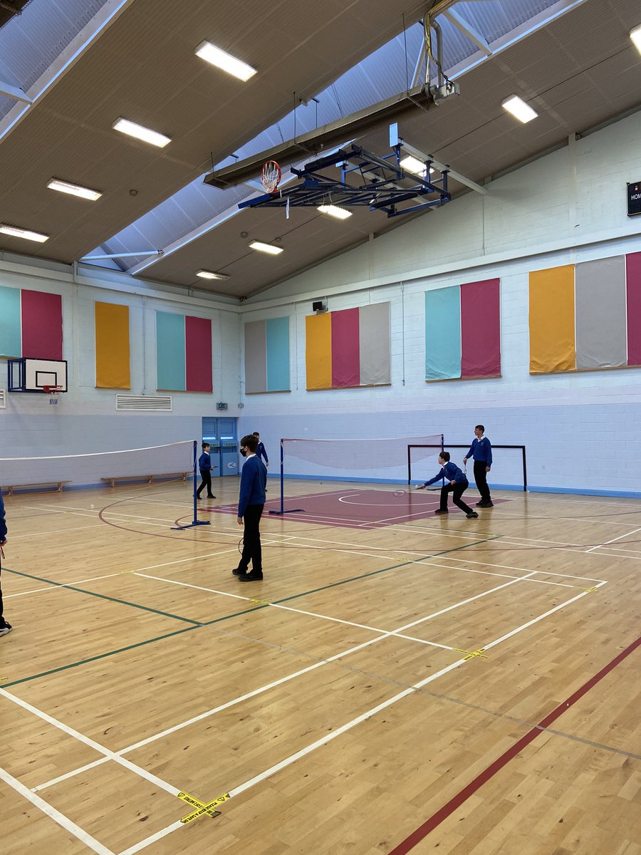 ccbspe's tweet photo. Great fun at lunchtime badminton for first years, organised by TY students. https://t.co/zyUlBd7xpH