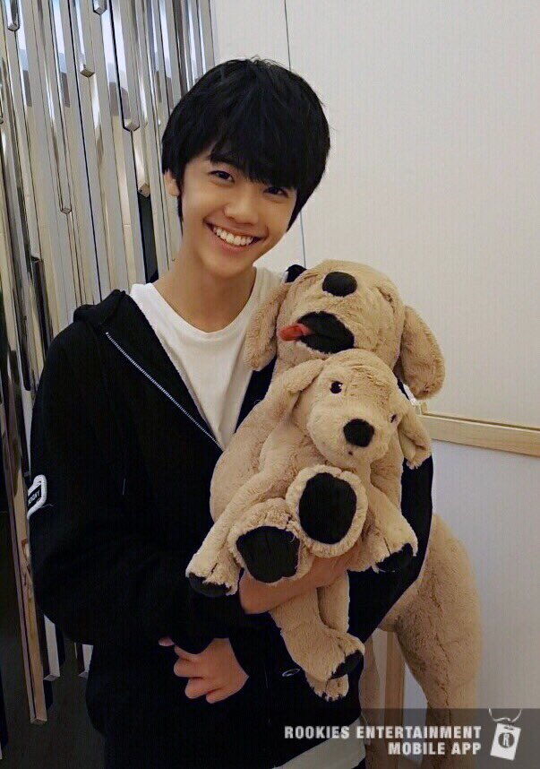 nomin_33's tweet photo. 変わらない柔らかな笑顔がずっとだいすきなんだよ………ななちゃんの笑顔の威力…一生すき…ななちゃん可愛い…黒髪が正義… https://t.co/ClRxx7Gm6P