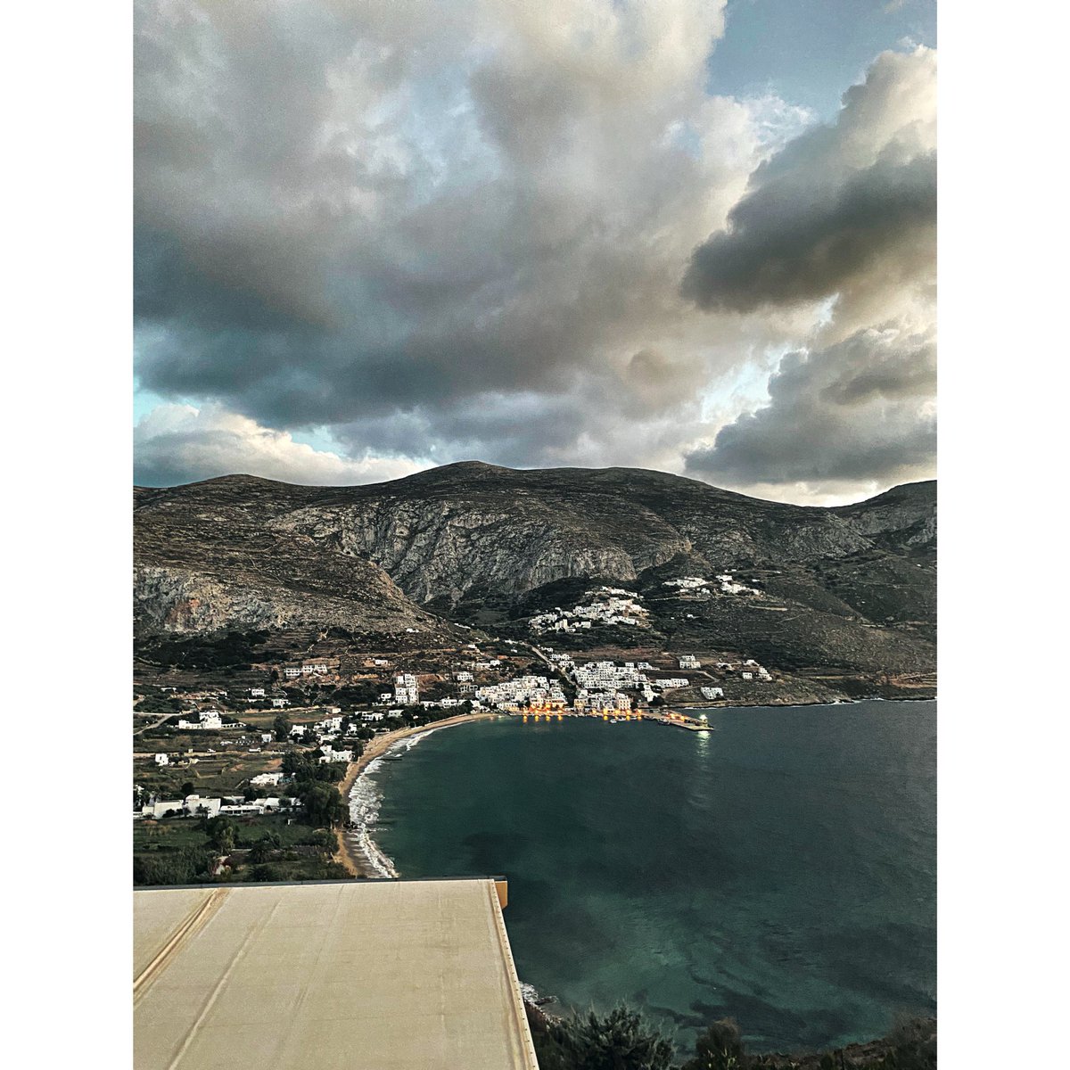 AskasGroup's tweet photo. #cloudy #amorgos #amorgosisland #cyclades #Greece https://t.co/1J0HTkQG0G