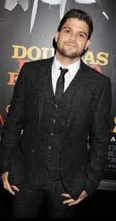 merlinpapin3's tweet photo. On souhaite un Bon Anniversaire à #JeremyFerrara qui a 41 ans, on peut le voir dans
Power
Last Vegas (vu)
Du Sang et des Larmes (vu)
Club life
Brooklyn Blues
Think Like a Man
@Jouxplane83 @FredOL69007 https://t.co/z7quJDKIu2