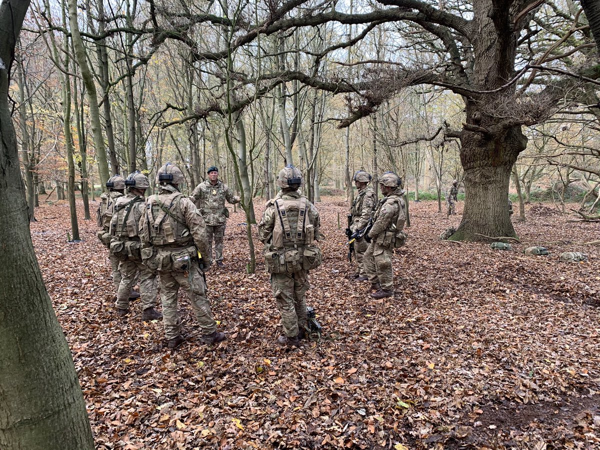 ArmyComdRMASGp's tweet photo. I was delighted to visit Ex DYNAMIC VICTORY where senior term completed their final exercise of the Commissioning course. With less than 3 weeks to go at @RMASandhurst they are all nicely set to start their Initial Trade Training. #leadership #BritishArmy https://t.co/milGJLsIqn
