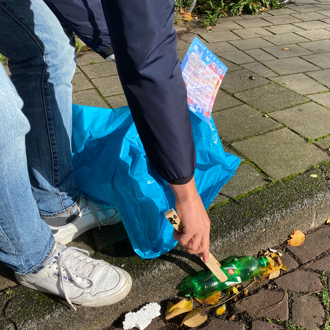 Get on-board with us, online. We cannot meet up right now, but we can still take action. We are proud to introduce The Company Clean-up: our awesome alternative where you can still go out and do your bit for the environment. 
Check out our brochure here → plasticwhale.com/wp-content/upl…