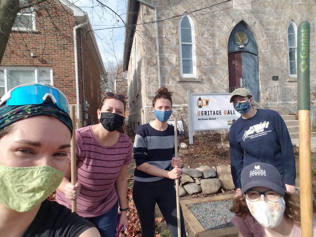 Huge thanks goes to the 500 Women Scientists Group who came out to do an outside clean. 

It meant a lot to us and took a huge job off our plate. We are grateful for your continuous support and volunteer efforts for GBHS! ☺️