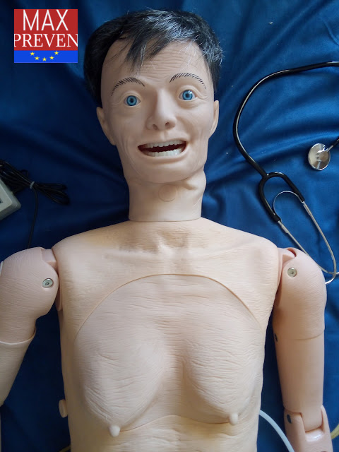 MaxprevenE's tweet photo. 👩‍🏫Especial formación sanitaria  y cuidados. Geriatrico, pediatrico... y mucho más👨‍🏫

#celador #sanitario #enfermeria  #tcae #due #tes #formacionanitaria #medicina #rescate #evacuacion #emergencia #tce #prevencion #riesgos #prl #fisioterapia #SUMMA112  #docencia https://t.co/wrmH0bygtJ