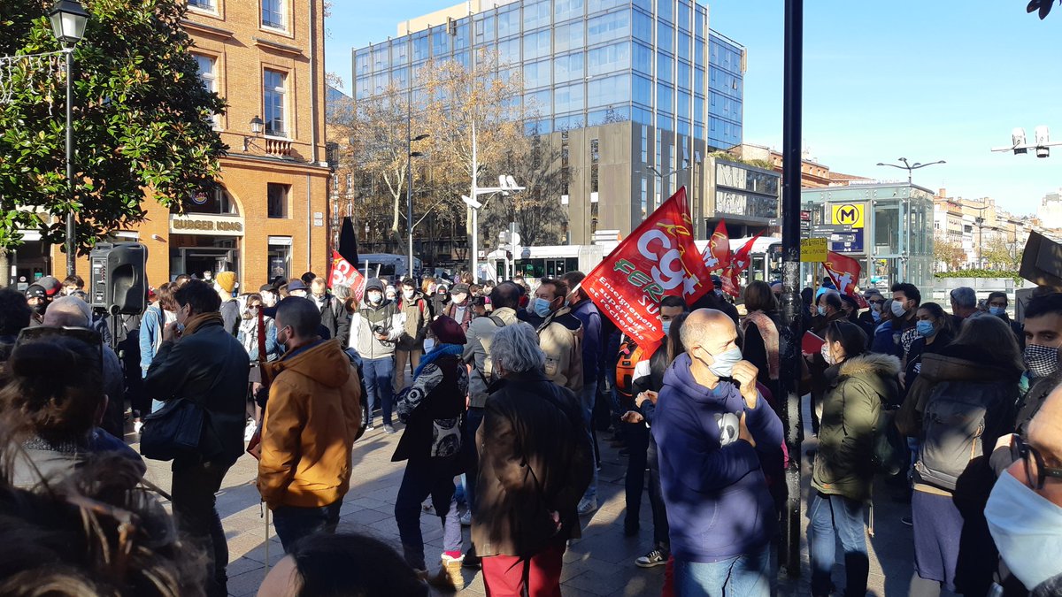 CGT-UT2J tweet media