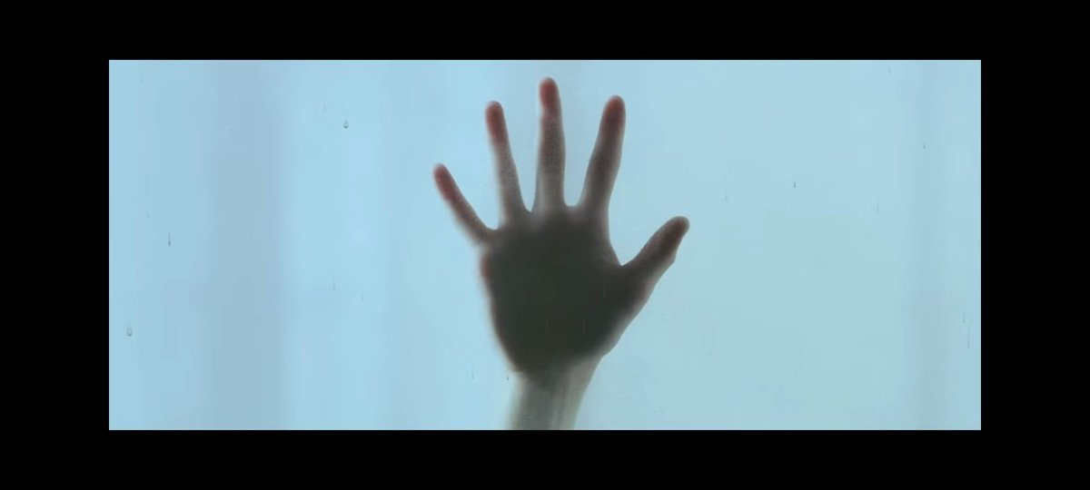 luvyoutaki's tweet photo. mom I'm scared– why is it so creepy??!! https://t.co/0wnBlvrWAQ