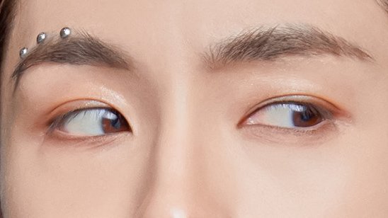 jaewinarchive's tweet photo. 눈.

[#jaewin #jaehyun #winwin #재현 #윈윈 #재윈] https://t.co/ez3FGzPOYK