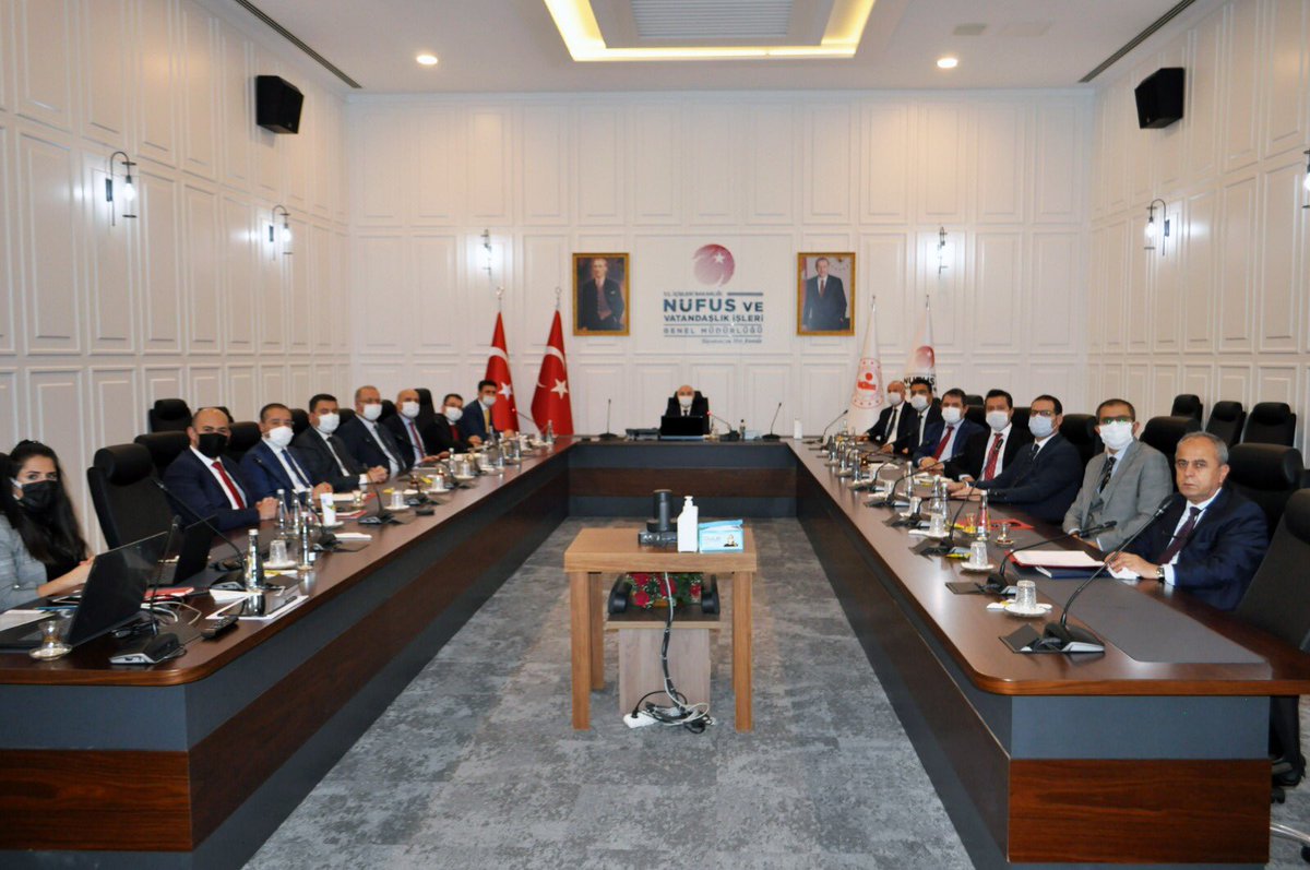 TCNufus's tweet photo. Bakan Yardımcımız Sayın T. Sabri ERDİL’in (@serdilt) başkanlığında genel değerlendirme toplantısı gerçekleştirildi. @TC_icisleri 

#HayatınızınHerAnında https://t.co/Fy7TzKFBbT