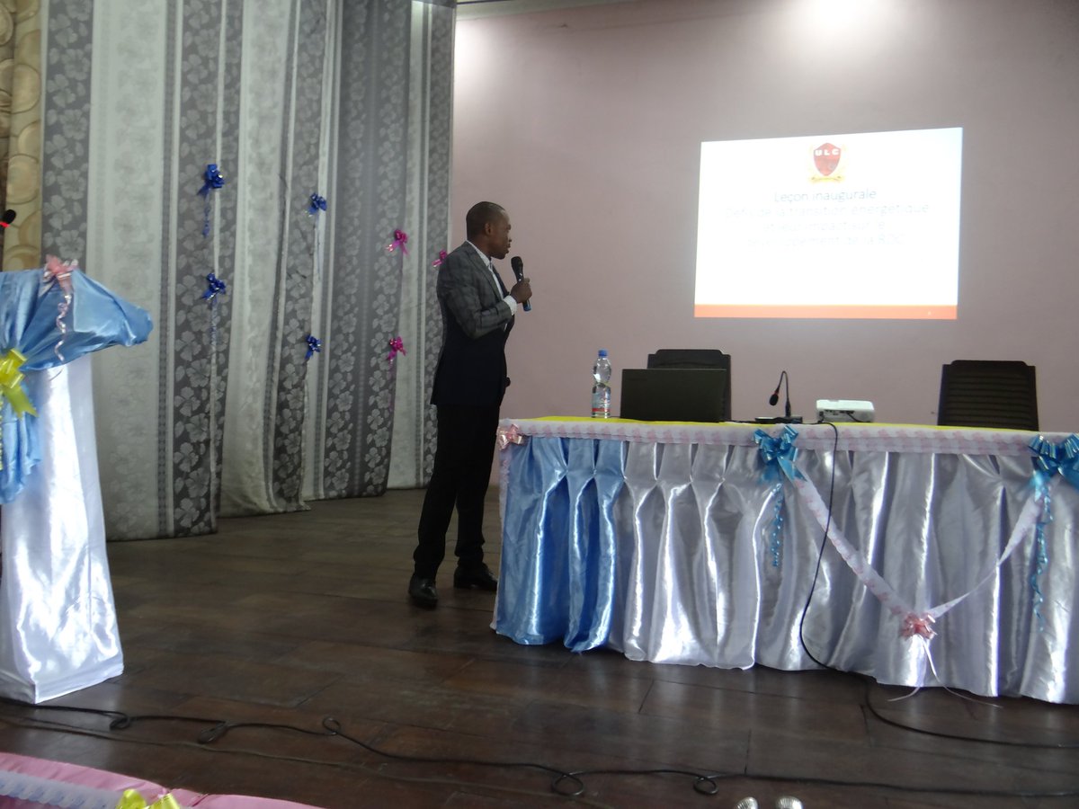 ULCIcam's tweet photo. Rétro en image de la rentrée académique officielle à @ULCongo, l'@ULC_Icam19 avec particulièrement l'intervention en duo de @NgalulaPe et @TychiqueNzal sur "le défis de la transition énergétique et son impact sur le développement de la RDC" #ingénierie https://t.co/8ZAhncCk2S