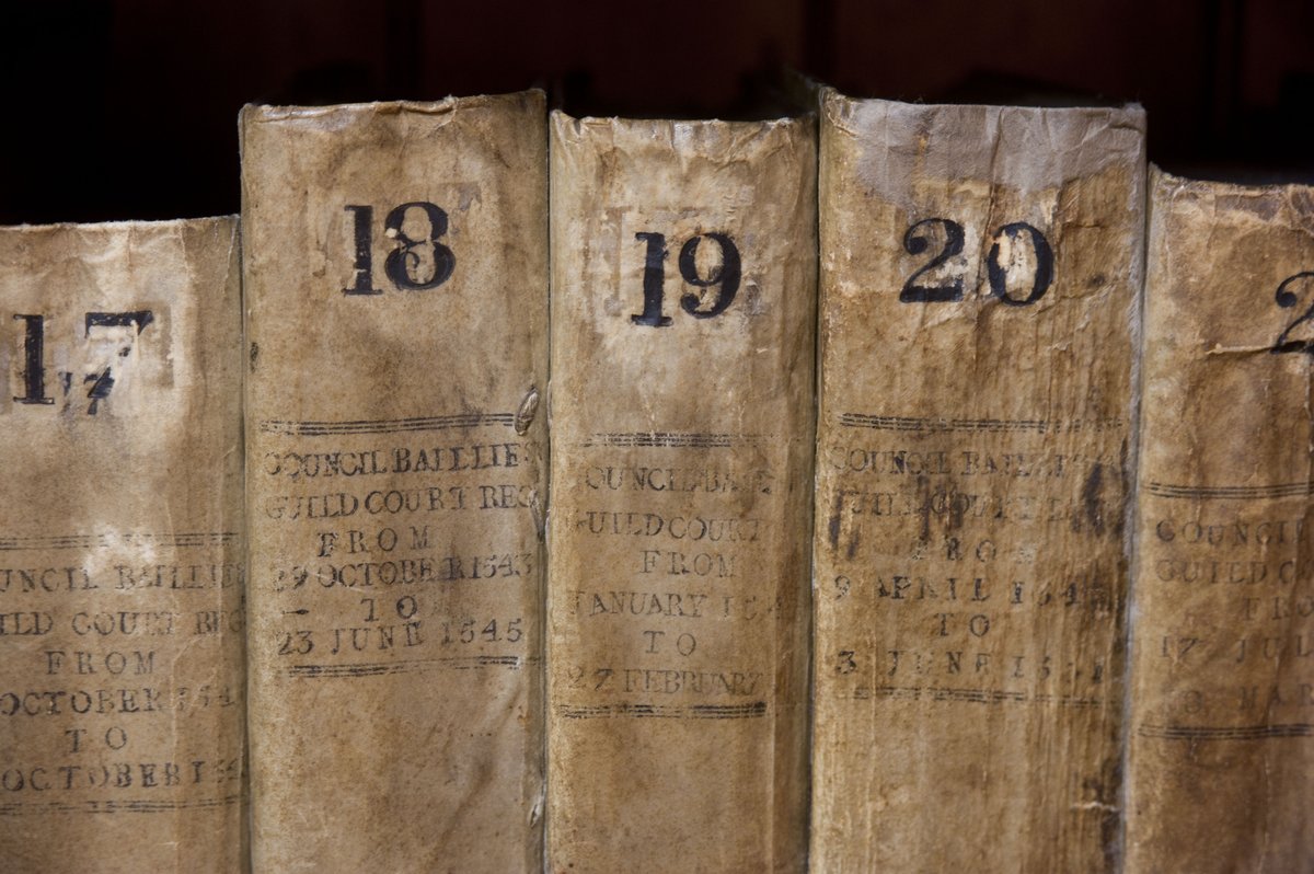 AbdnArtMuseums's tweet photo. Today's #ExploreYourArchive theme is labels - these are really important in archives to help us pin point individual items in our stores. Typically we label items with a unique reference no. in pencil, but labels can also be added to bindings or packaging #archivetakeover https://t.co/yJLbeNdsra