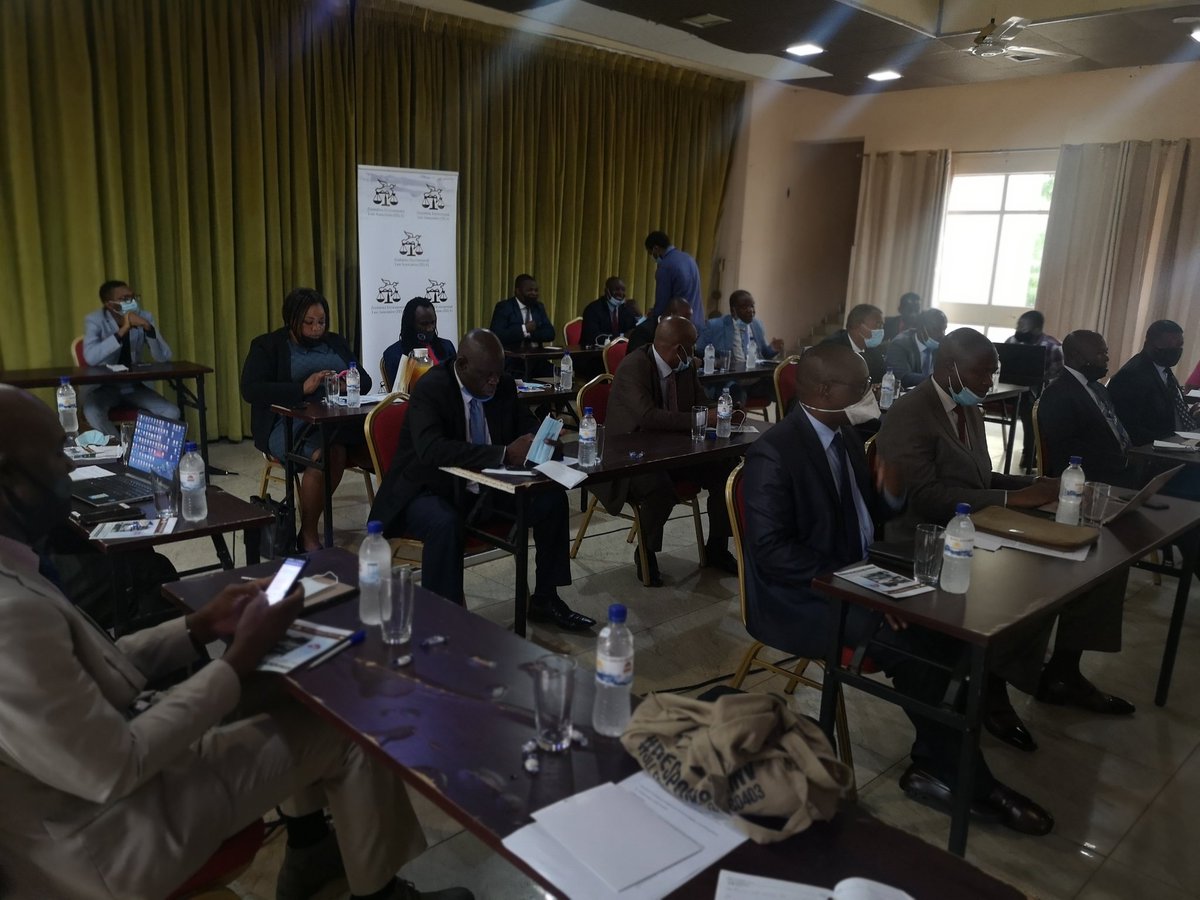 ZELO_Infor's tweet photo. End of Day 1 of the Parliament Training
Strengthening the role of #Parliament in ensuring Transparency & Accountability in the Mining Sector.
We should ensure that 🇿🇼 leverages on its vast mineral wealth to improve service delivery & deliver on sustainable development.
#STACAP https://t.co/CybZ0bDijs
