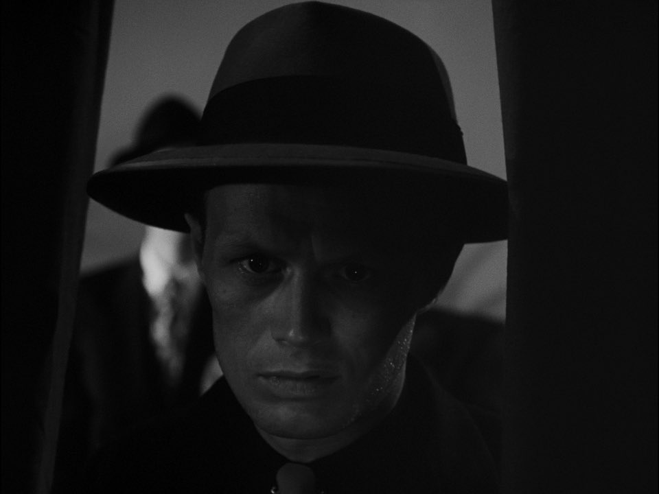 RenoirVulture's tweet image. Showing tonight...
Kiss of Death (1947) Director Henry Hathaway @SigOneEnt 
#noirvember #filmnoir #signalone #henryhathaway