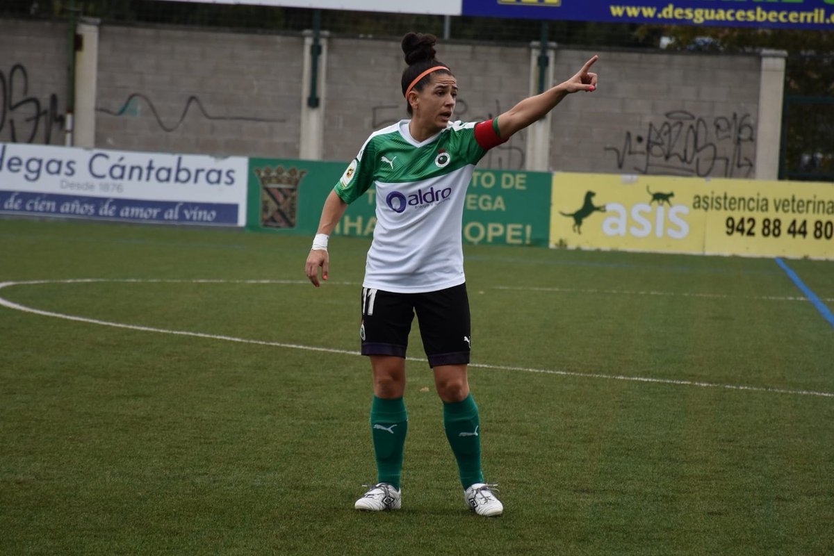 #Deportes | 🟢⚽️ El <a href="/RacingFemenino/">Racing Féminas</a> es 2º en su grupo de la Liga @RetoIberdrola_ y busca el ascenso a la <a href="/PrimerIberdrola/">Primera Iberdrola</a> 

🔊 Escucha la entrevista a su capitana, <a href="/pinxis11/">silvia martinez ruiz</a> 

play.cadenaser.com/audio/16062308… vía <a href="/OskarGarcia16/">Óscar García Mayo 🎙</a>