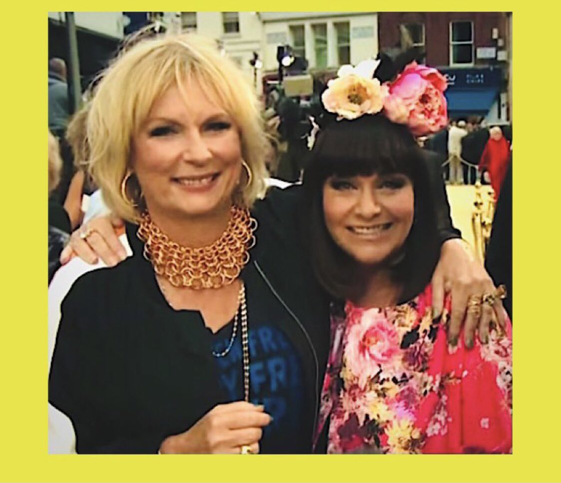Dawn_French's tweet photo. L❤️ve https://t.co/j7YgrFAYNj
