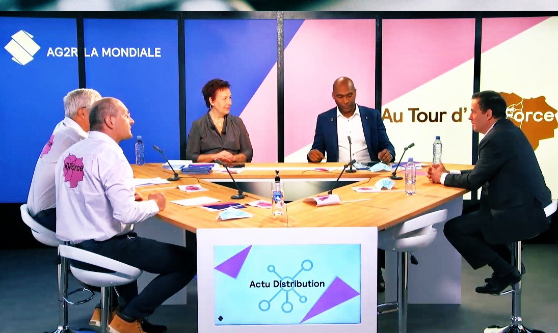 EliseRAULLINEE's tweet photo. [💻WebTV #collaborateurs - Direction @AG2RLAMONDIALE Paris - Île-de-France ] 

Retour en images sur la première WebTV Au Tour d’IDForce proposée par la direction Paris - Île-de-France à ses 250 collaborateurs ! 
#digital #mobilisation #equipe #IDForce https://t.co/yeWroAM2Vk