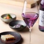 聖なる夜にぜひ!まるでアメジストみたいな紫ワイン!