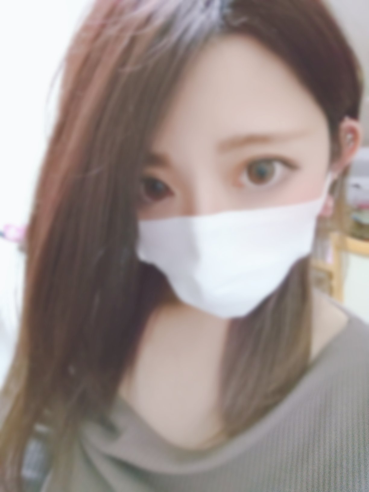 Chii 前髪顎まで伸びたよっと ここまで切りたいけど切ここまで伸ばしたら切りたくもないwwいやしかしほんと髪色落ち着いて清楚だわ ټ W お風呂場あったまるまで家事やっとこーっと T Co Sxp7vbjgas Twitter