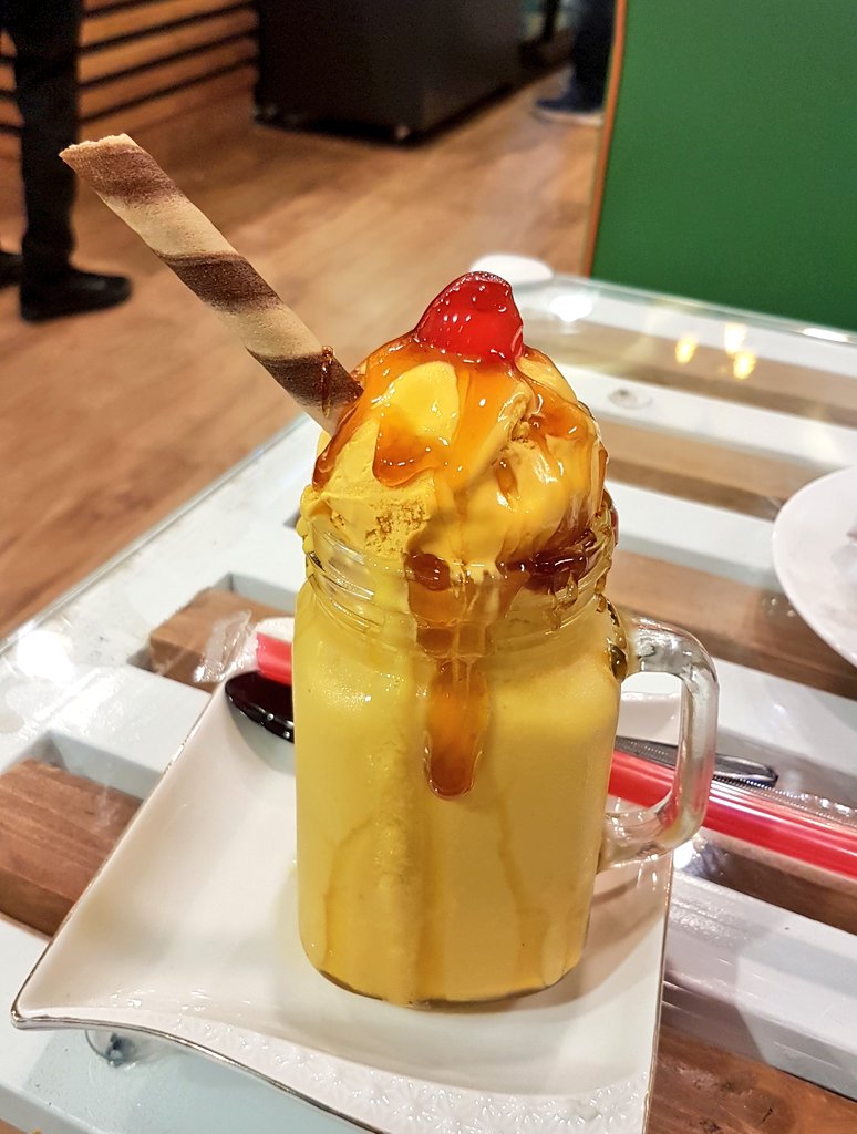 Fividx's tweet photo. Yummy...😋😋 https://t.co/9abMKeO5ce