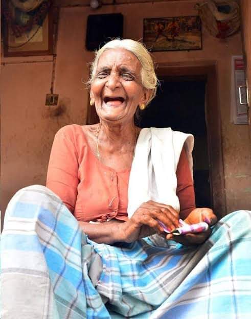 PreethySekhar's tweet photo. 1500/- old age pension to all above 60 in Kerala, promises LDF. 
Why should I vote for someone else
#VoteLDF https://t.co/GbqbHI1Kjr