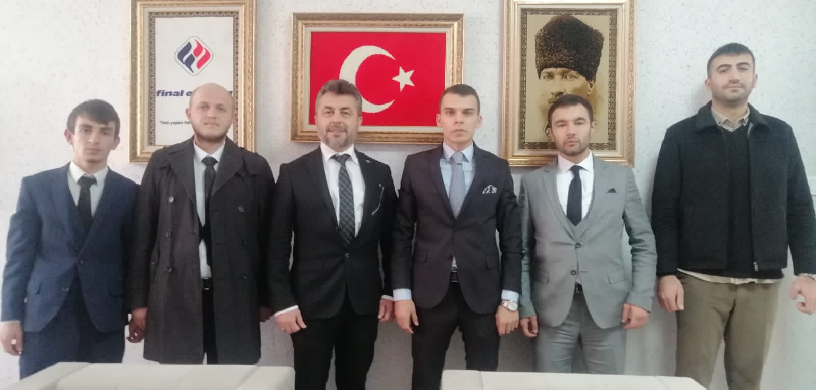 mert sarisakaloglu on twitter kecioren final okullari sahibi kiymetli hocam sn metin bayrakci yi ziyaret ederek ogretmenler gununu kutladik https t co htiwliywzv twitter