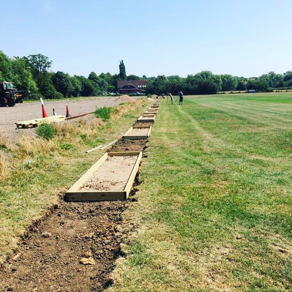 buckhursthillfc's tweet photo. As a football/club charity we are always looking for new ways to grow. Our next phase of growth includes floodlight installation.
🔵⚫️🔵⚽️
@BHFC_1st @BHFCReserves @FcBuckhurst @BHFC_Lionesses @BHFCEJA1 @BHFC_Royals @EjaU15s @BHFCU13EJA @17Bhfc @bhfc100
#football #Growth https://t.co/nHzcwMCnjW
