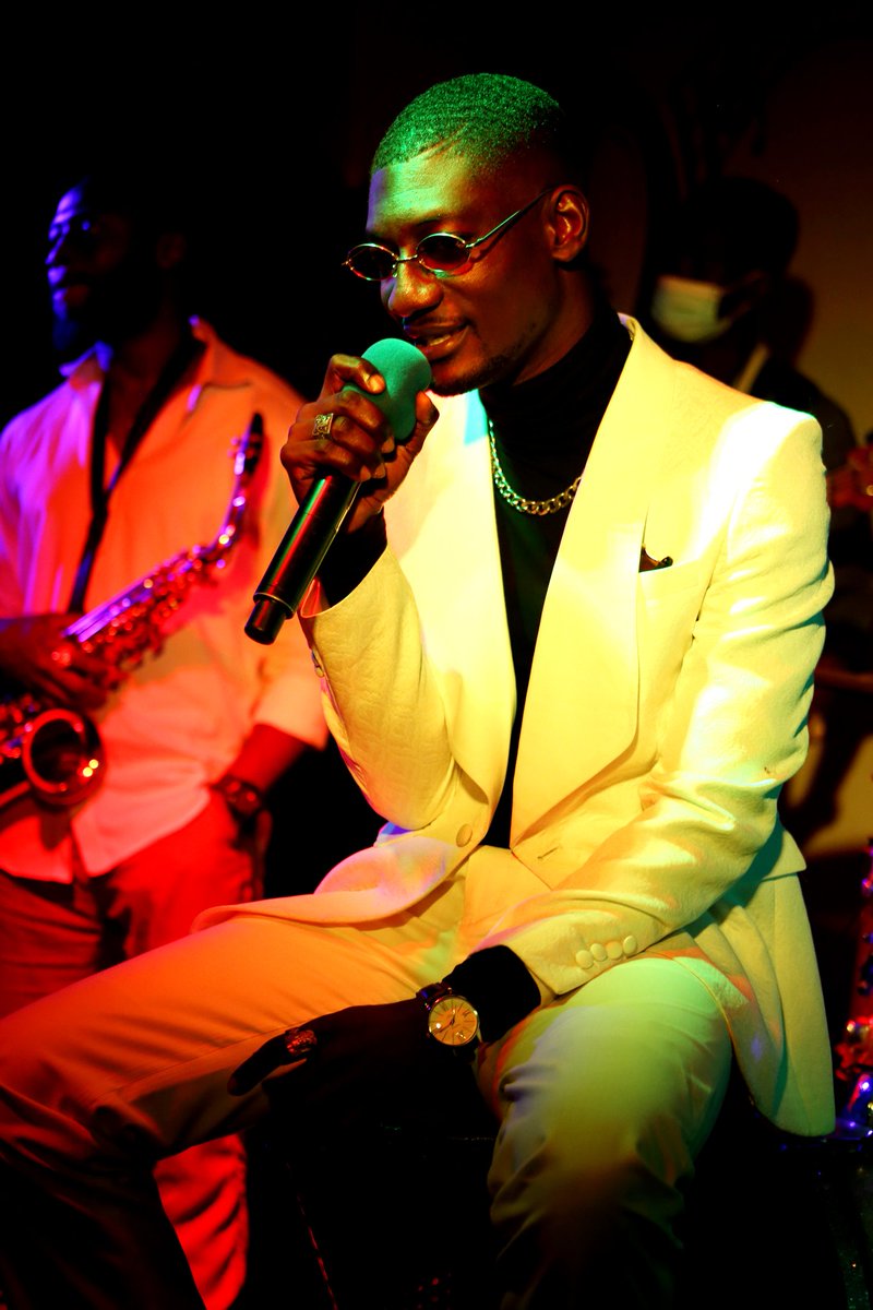 TheRealPaulGod's tweet photo. Here is a bit of what went down at the "Soul Food" Jazz Concert @thepianobarghana with "Myself", "Sweet Tunes" and "The Castle Band" as we fused Hip Hop and Jazz live on stage to uplifts the minds of our audience 🔥🔥🔥
Photo Credit: @lifestyle.gallery1
#Jazz #hiphop https://t.co/XAgMv2U39A