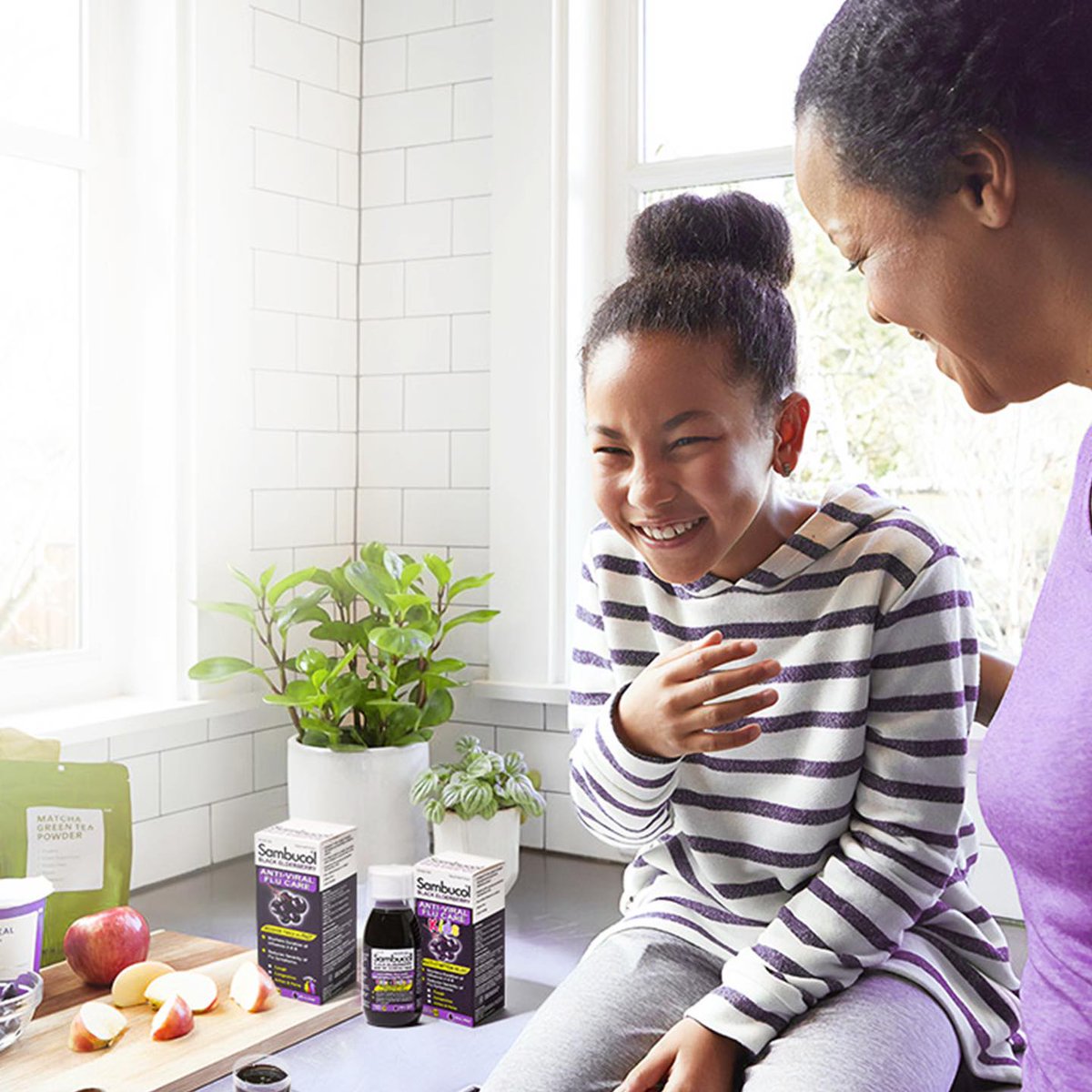HoweSoundRx's tweet image. 💜 Get all of the #ImmuneBoosting, cold-and- flu-fighting benefits of #BlackElderberries with a daily dose of #Sambucol, perfect for the whole family ages 2+.
howesoundpharmacy.ca/product/sambuc…
#CaringBeyondMedications #BetterCare #TuesdayTips #BoostYourImmunity #AntiViral @SambucolCanada