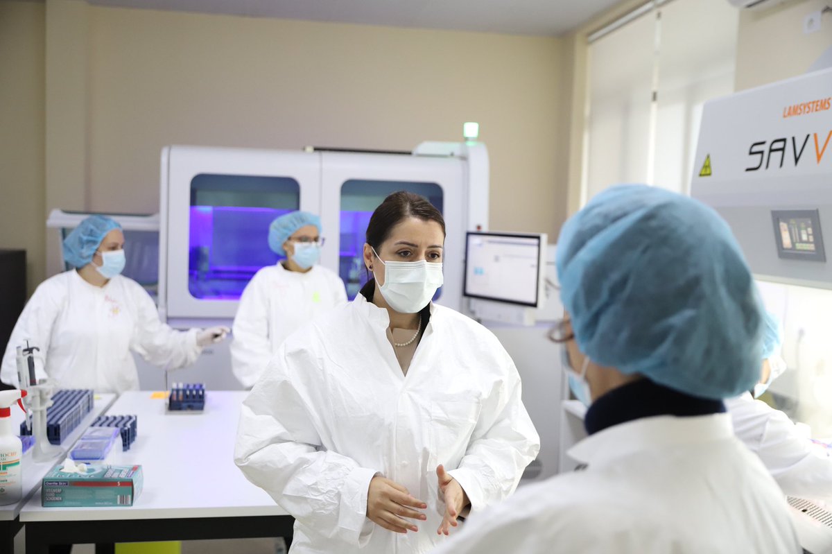GManastirliu's tweet image. Në laboratorin e ri të testimeve, që do të mbështesë laboratorin e referencën në Institutin e Shëndetit Publik, për rritjen e kapaciteteve aktuale, duke siguruar një përgjigje më të mirë për përballimin e situatës së epidemisë #COVID19. #RespektPërStafetMjekësore 
#Bashkë